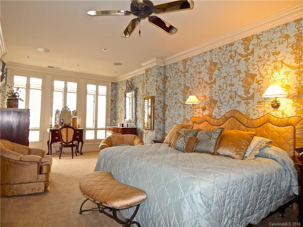 21 Battery Park Avenue #503 - Photo 9