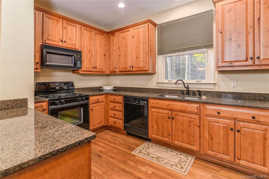 77 Rolling Meadow Lane - Photo 10