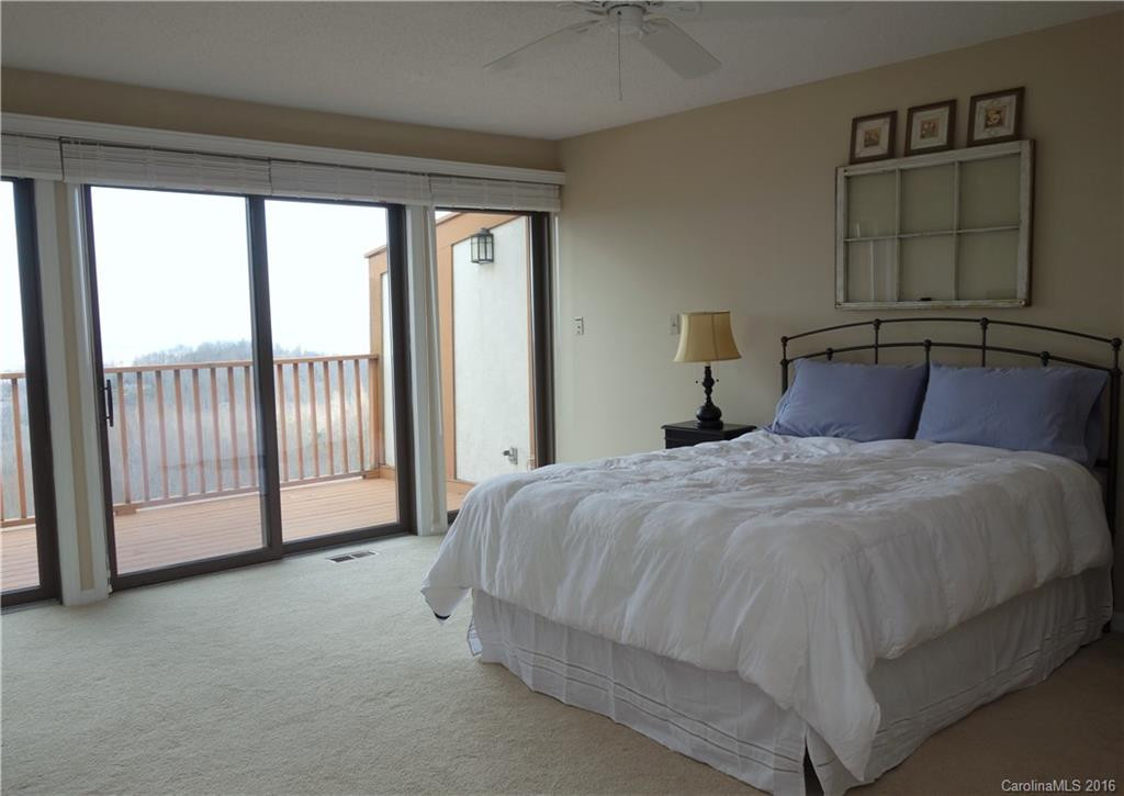 703 Fleetwood Plaza #703 - Photo 13