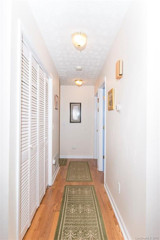 1656 Howard Gap Road - Photo 10