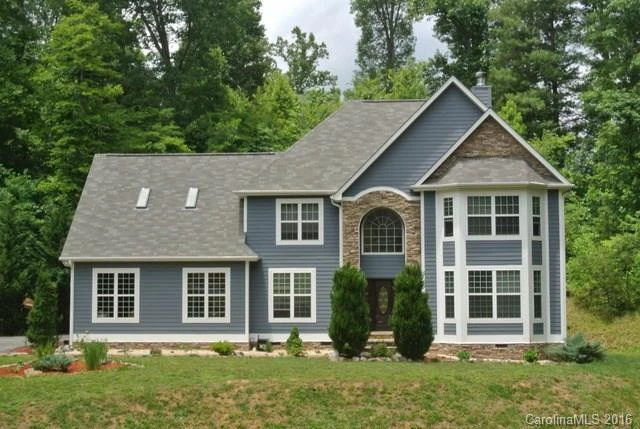 27 Mountain Shadows Drive