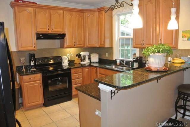 27 Mountain Shadows Drive - Photo 3