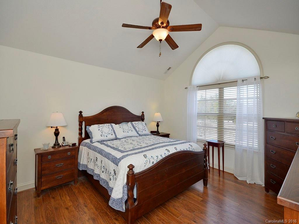 127 Summerfield Place #N/A - Photo 15