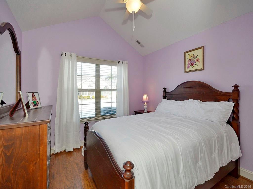 127 Summerfield Place #N/A - Photo 17