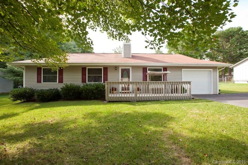 96 Snowball Lane