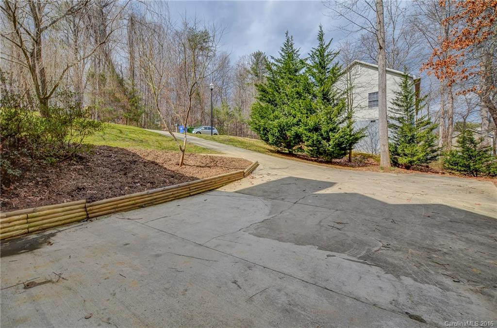 28 Grove Garden Avenue - Photo 2