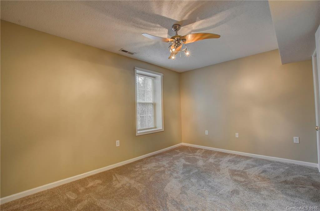 28 Grove Garden Avenue - Photo 20