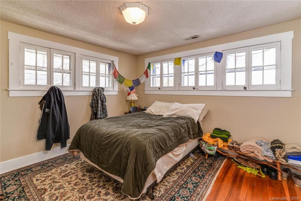 19 Majestic Avenue - Photo 15