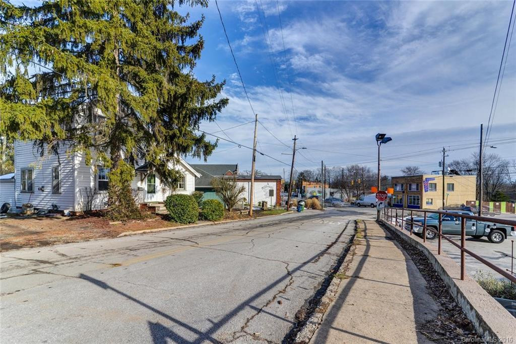 19 Majestic Avenue - Photo 22