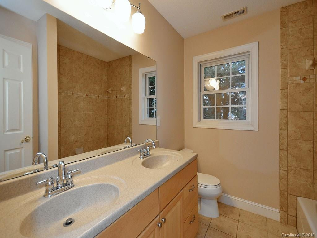 21 Allen Avenue - Photo 13