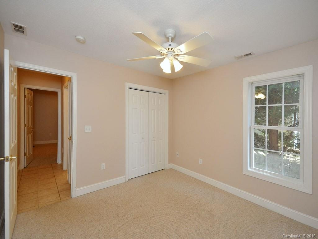 21 Allen Avenue - Photo 16