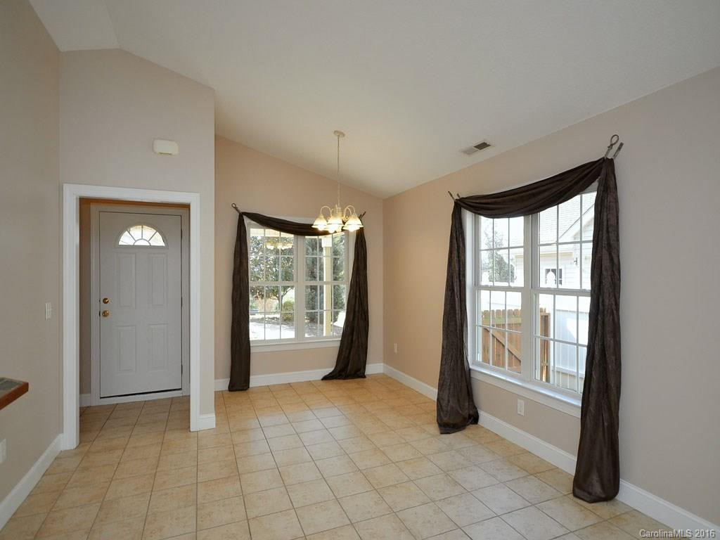 21 Allen Avenue - Photo 8