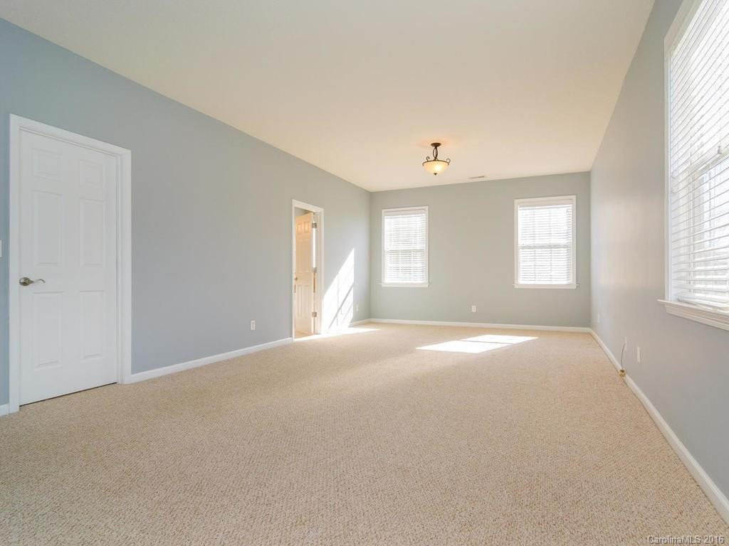 3 Summer Meadow Road #9 - Photo 12