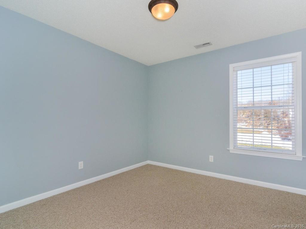 3 Summer Meadow Road #9 - Photo 17