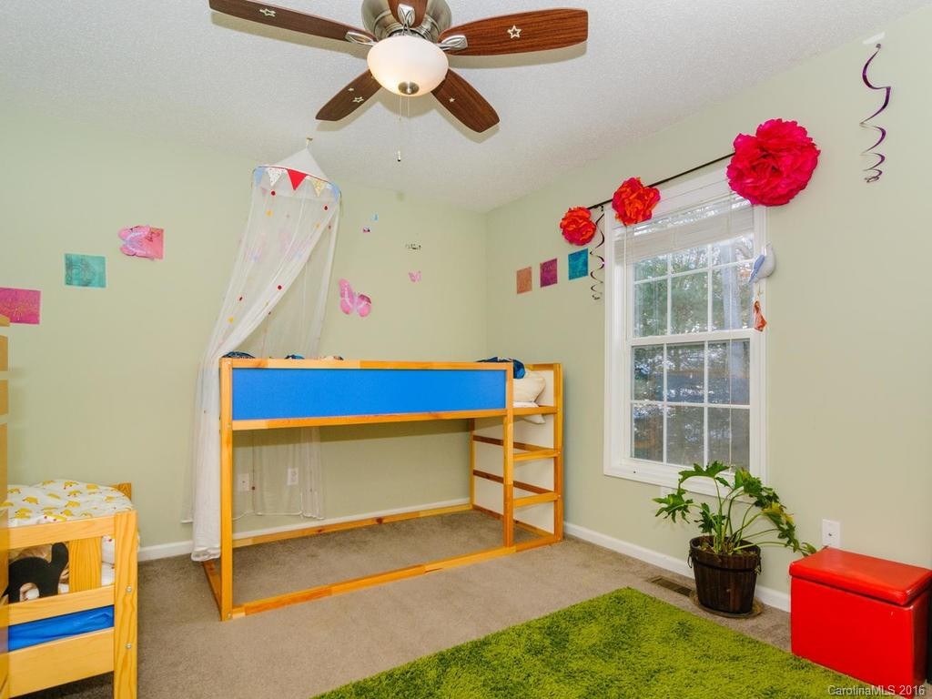 17 Grove Garden Avenue - Photo 14