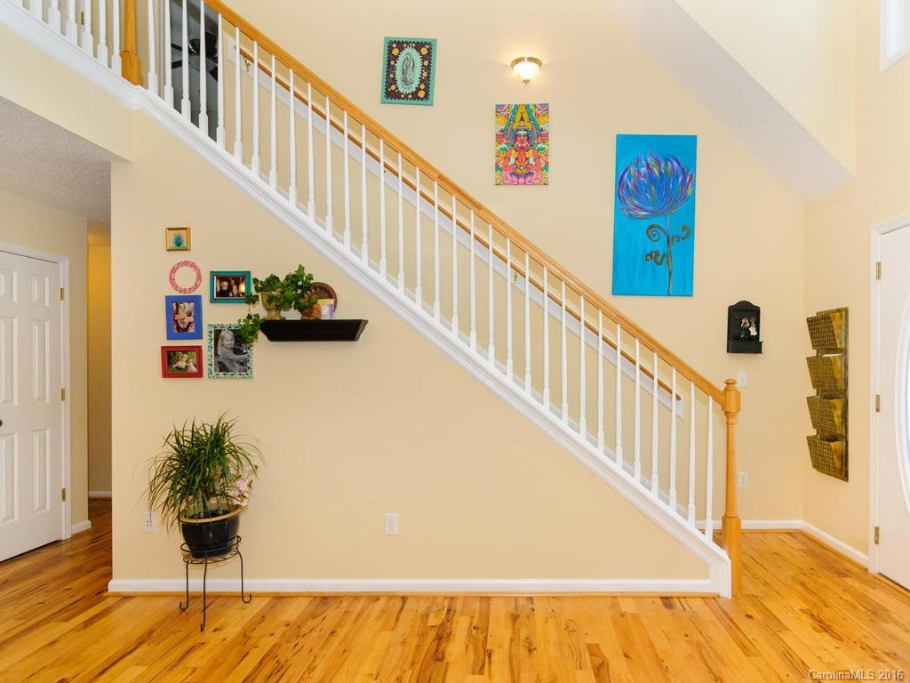 17 Grove Garden Avenue - Photo 6