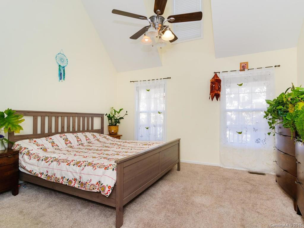 17 Grove Garden Avenue - Photo 10