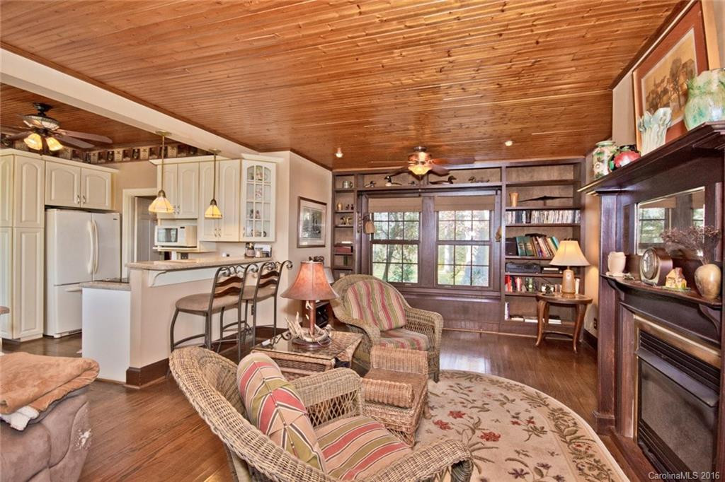 96 Main Street - Photo 9