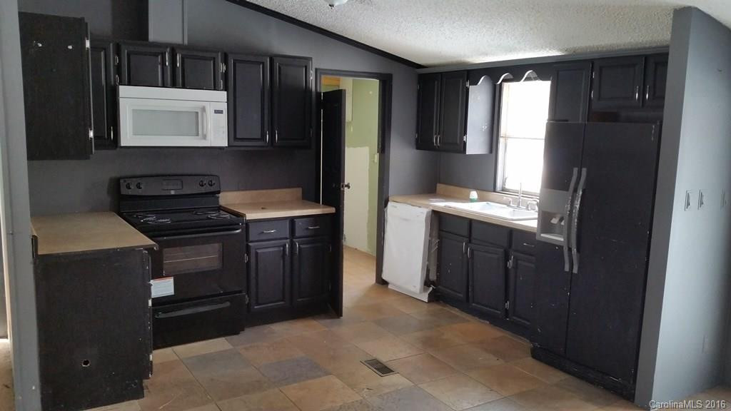 111 Moore Road - Photo 6