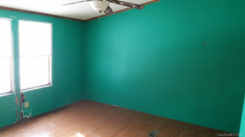 111 Moore Road - Photo 10