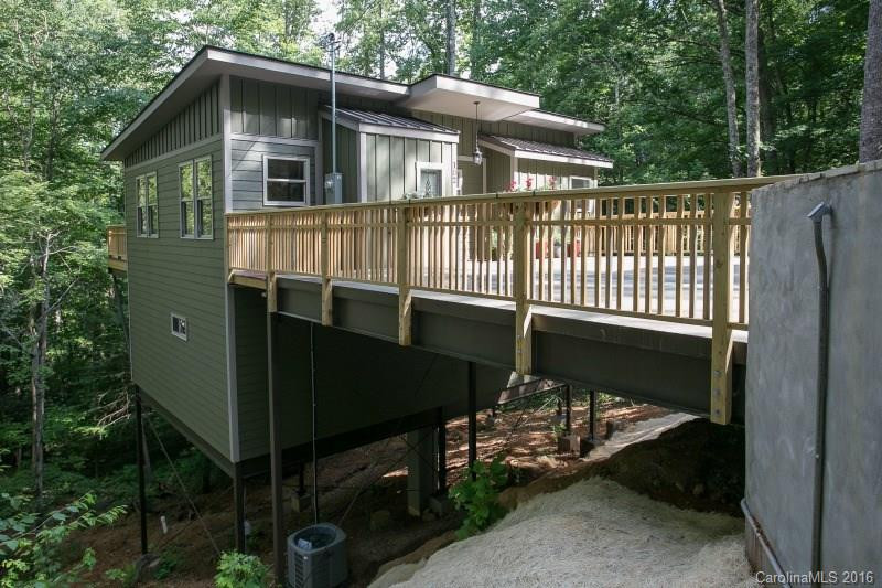 102 Kanawha Drive
