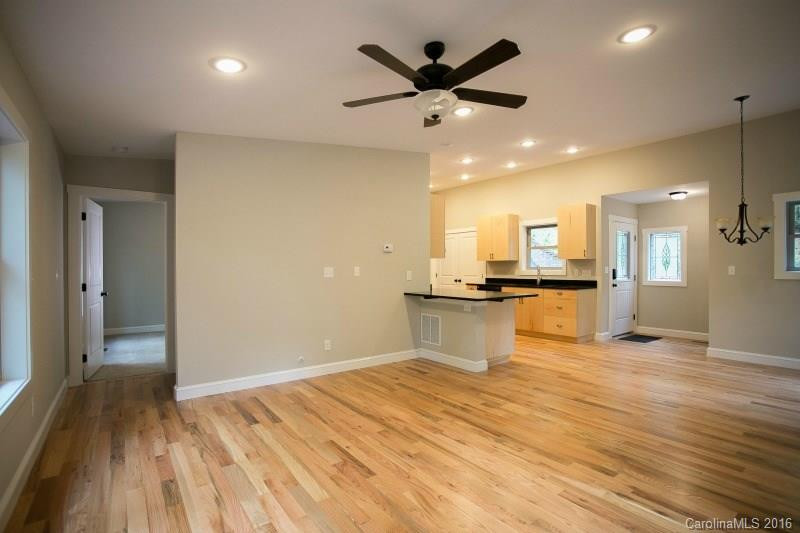 102 Kanawha Drive - Photo 8