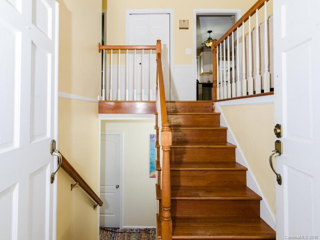 27 Tarkiln Mountain Drive - Photo 4