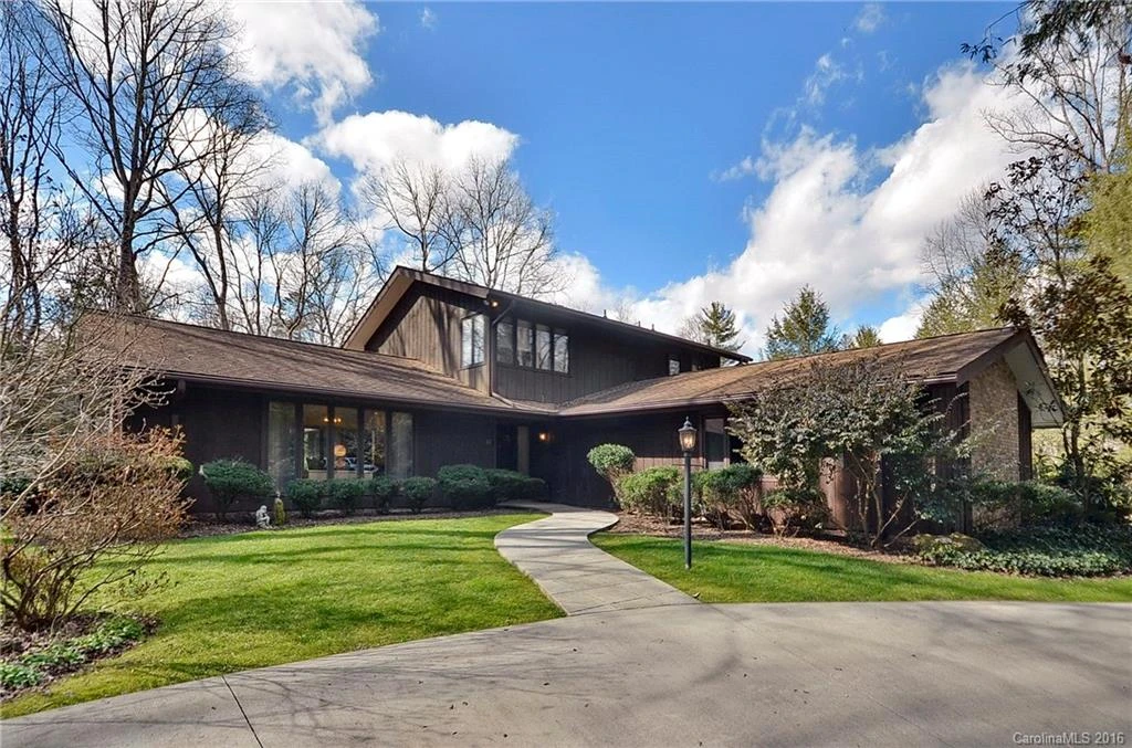 50 Greenwood Forest Drive #28