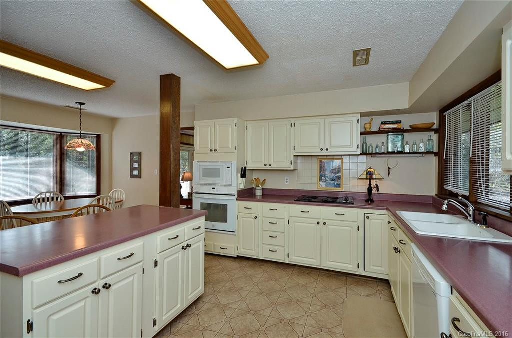 50 Greenwood Forest Drive #28 - Photo 8