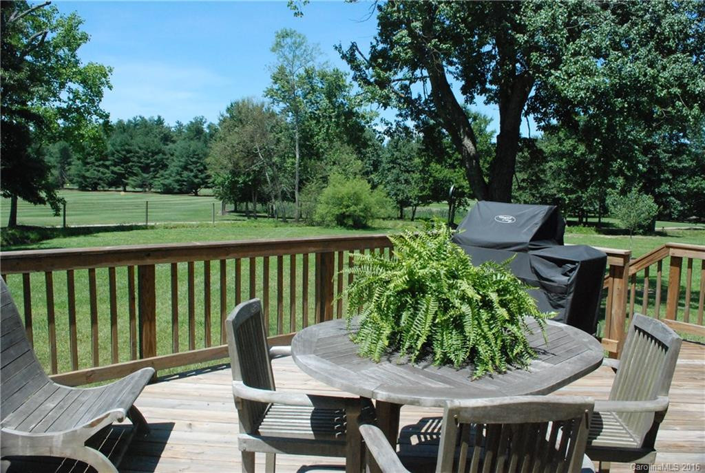 267 Highland Golf Drive - Photo 4