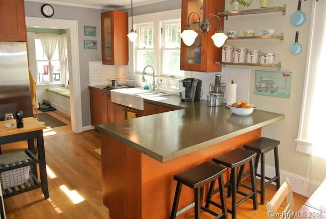 100 Middlemont Avenue - Photo 3
