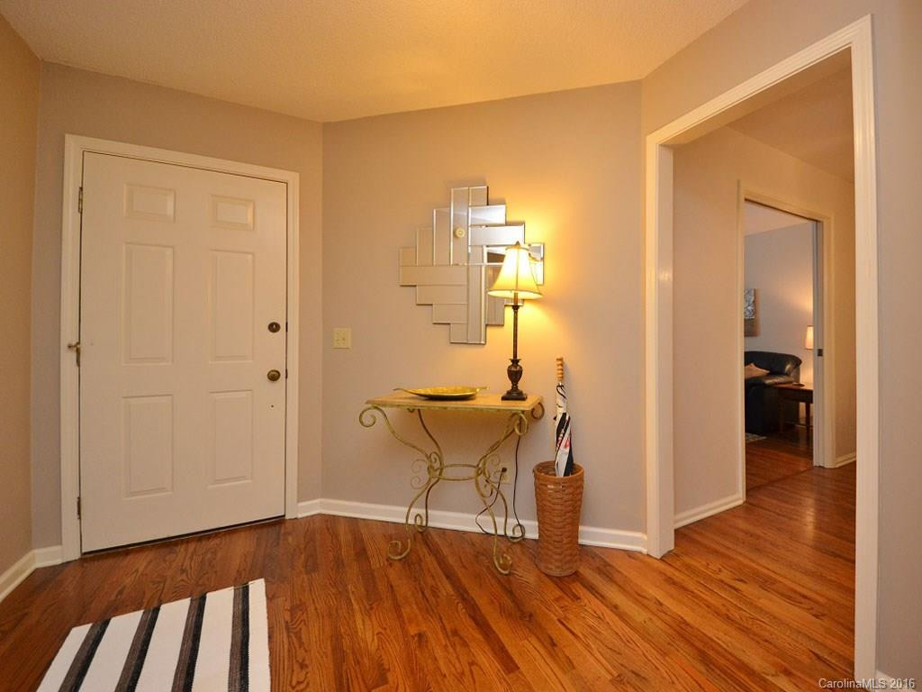 503 Red Oak Drive #503 - Photo 3