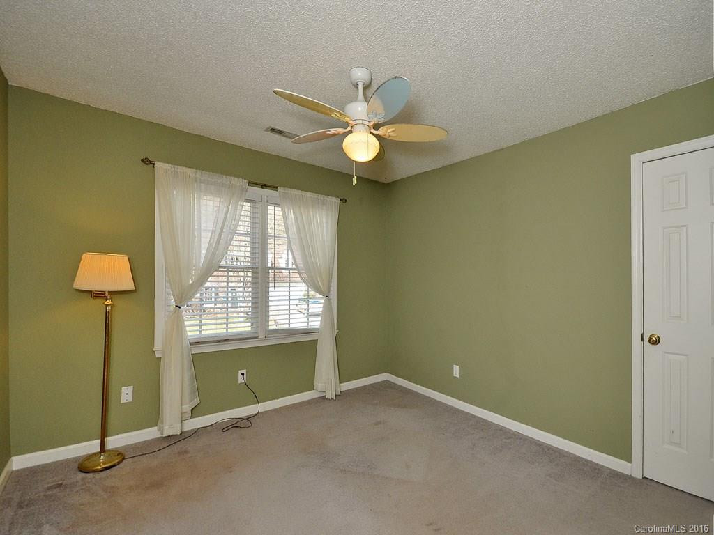 59 Southchase Drive - Photo 12