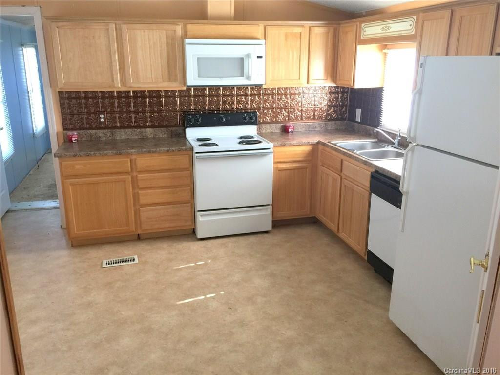 126 Taurus Drive - Photo 2