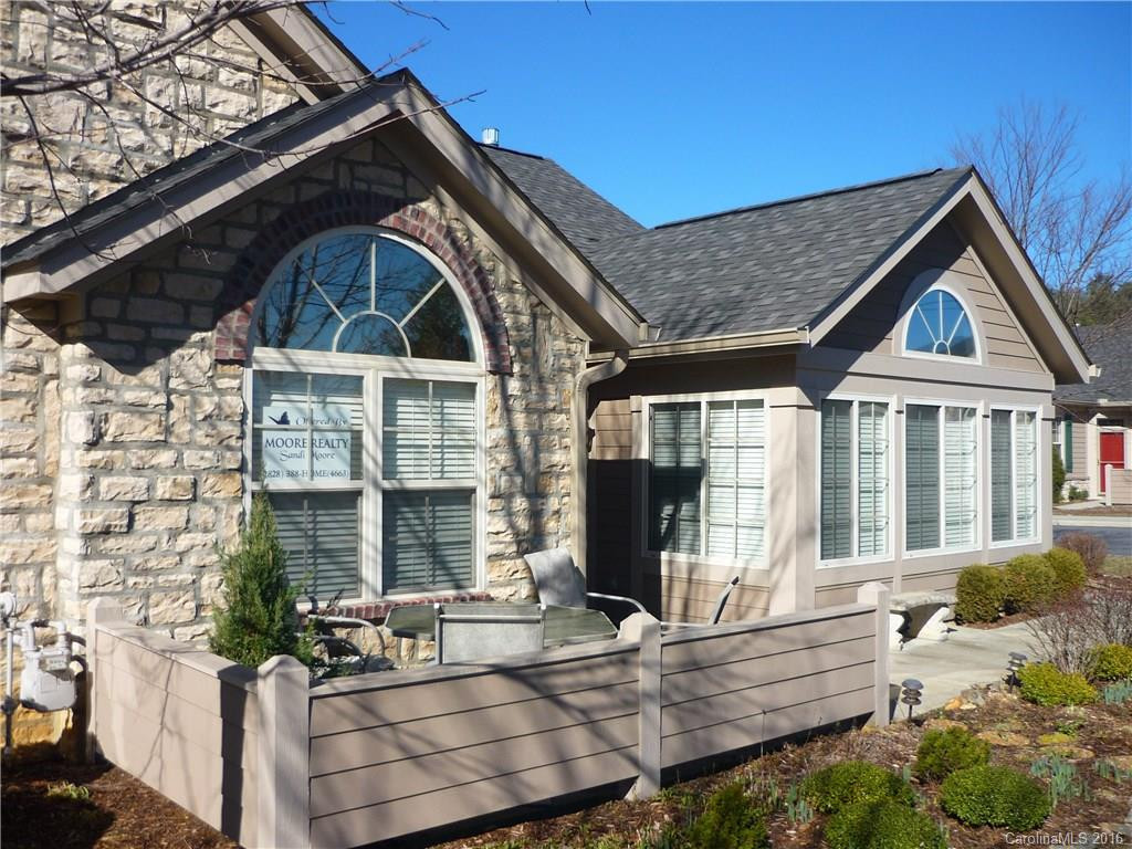 3 Valley Trace Lane