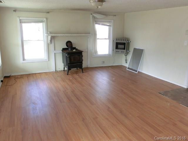 36 Old Farm School Road - Photo 3