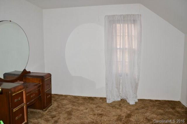 585 Hoyles Orchard Road - Photo 4