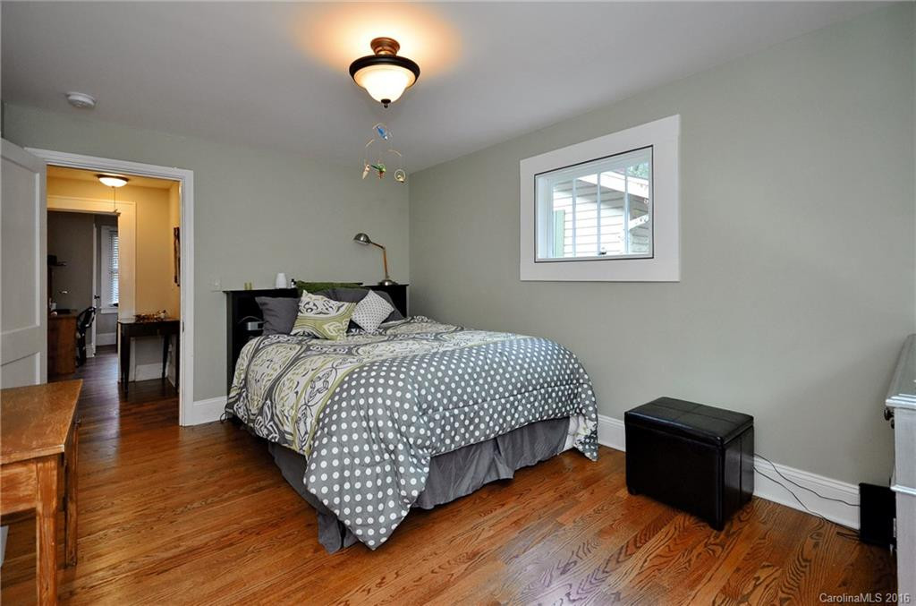 25 Sycamore Street - Photo 9