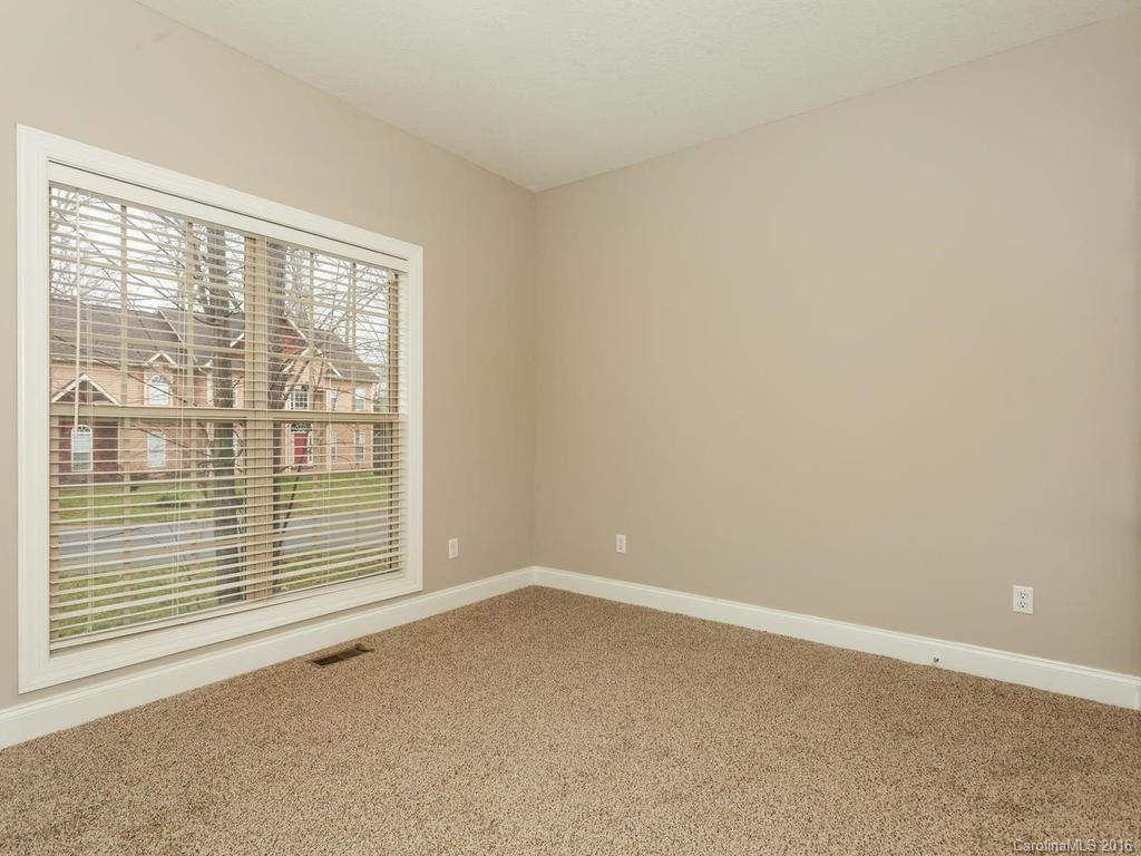 24 Helen Holcombe Way - Photo 14