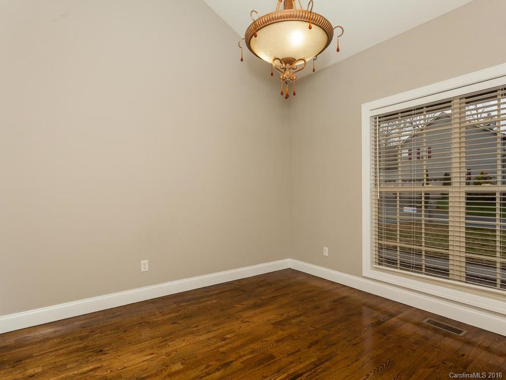 24 Helen Holcombe Way - Photo 7