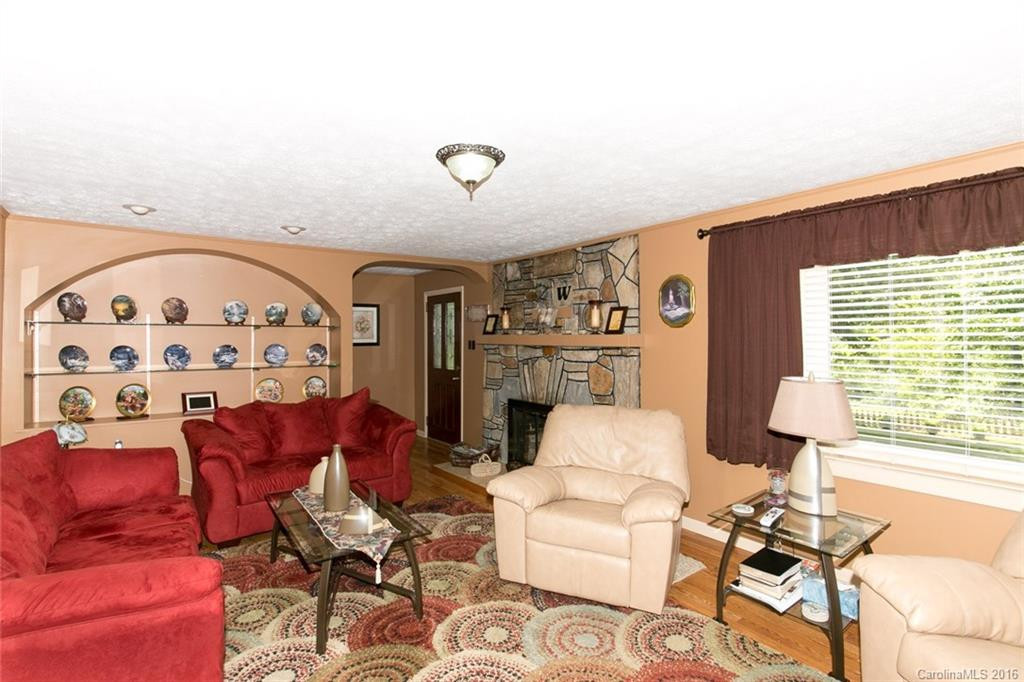 338 Grant Mountain Road - Photo 4