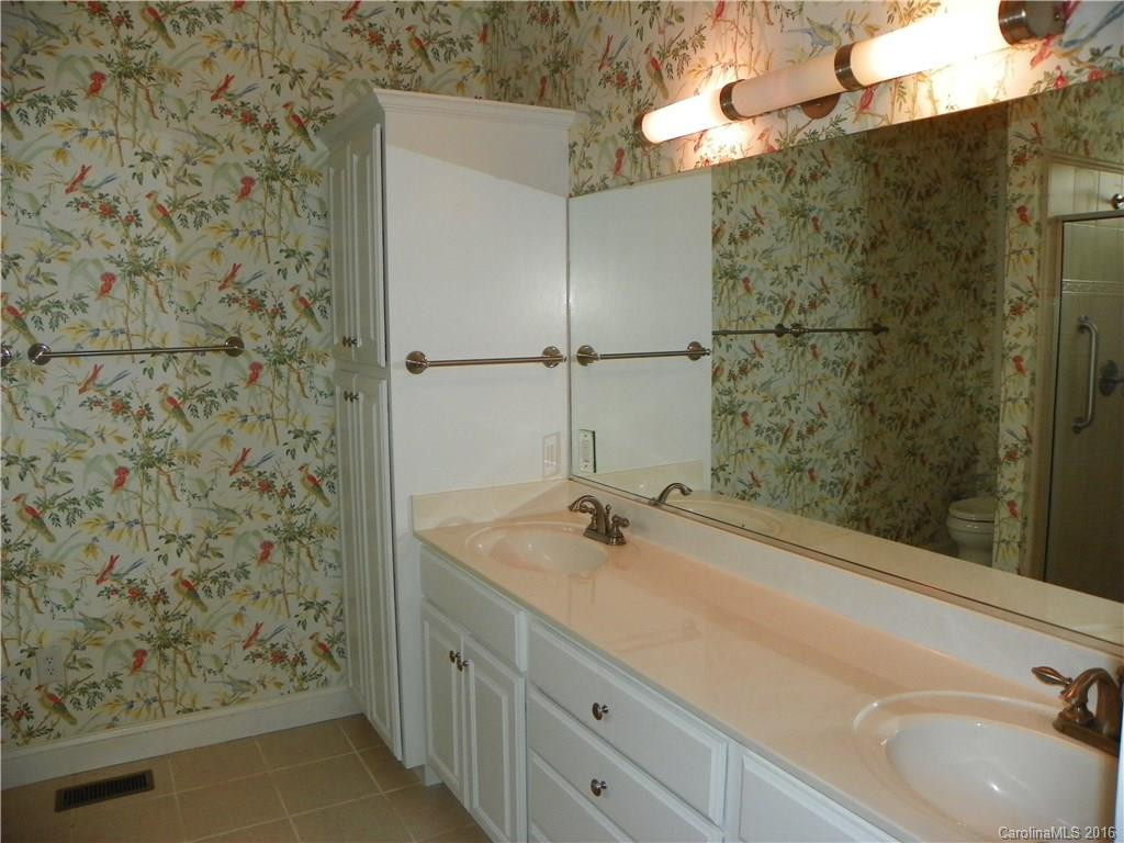 199 Woodhaven Road - Photo 12
