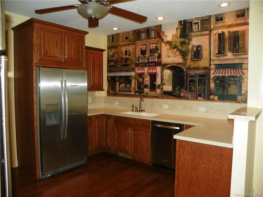 199 Woodhaven Road - Photo 5
