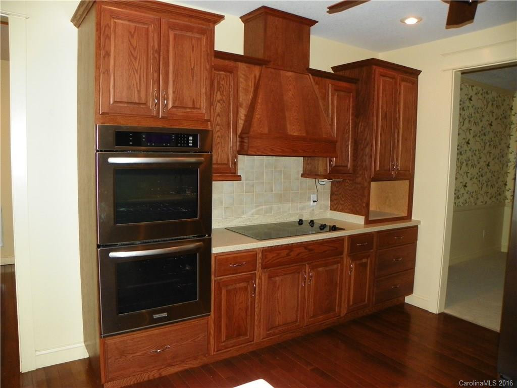 199 Woodhaven Road - Photo 6