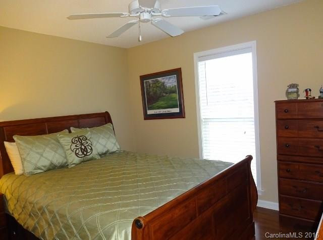 15 Farm Valley Road - Photo 3