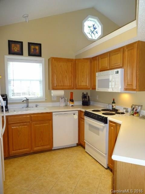 15 Farm Valley Road - Photo 8