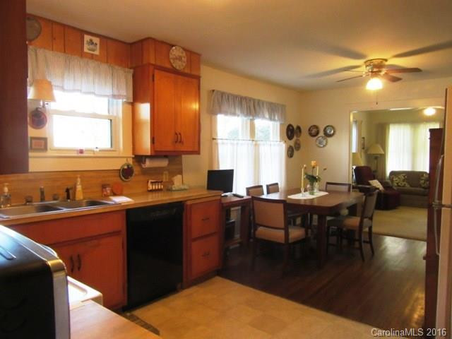 837 Kanuga Road - Photo 6