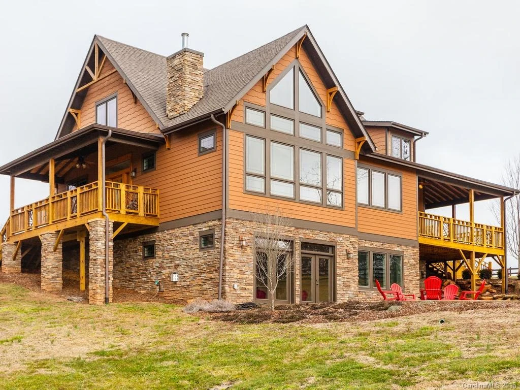 11 Hominy Heights Lane