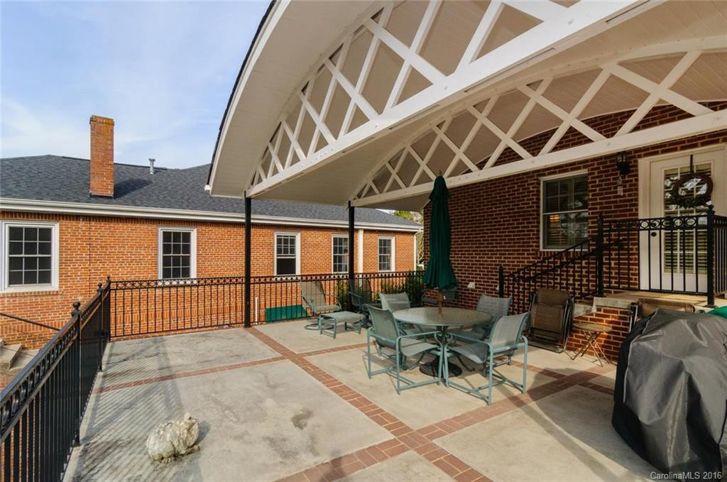 2688 Greenville Highway #F - Photo 10