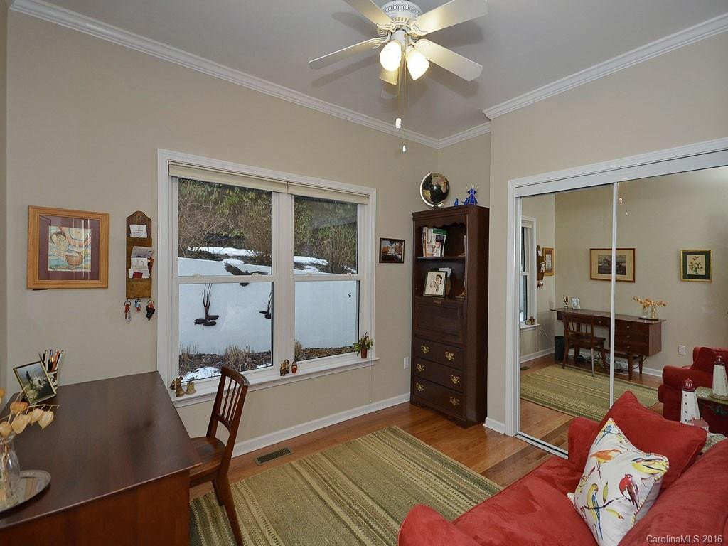 251 Park Lane - Photo 18